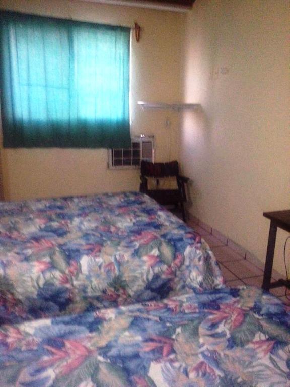 Hotel Atenas マサトラン 部屋 写真